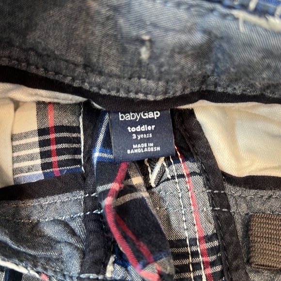 Baby GAP short lot - Picture 7 of 7